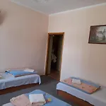 Krakow Hostel بيت شباب *
