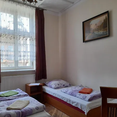 Krakow Hostel *