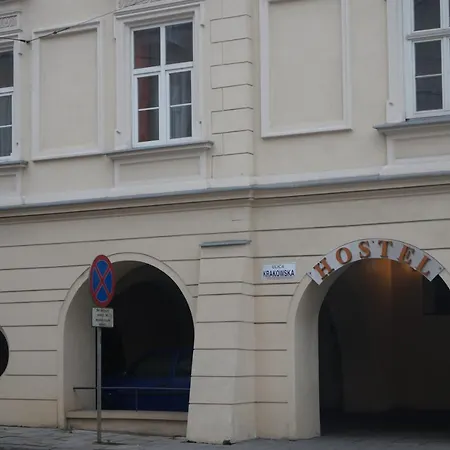 Krakow Hostel بيت شباب *