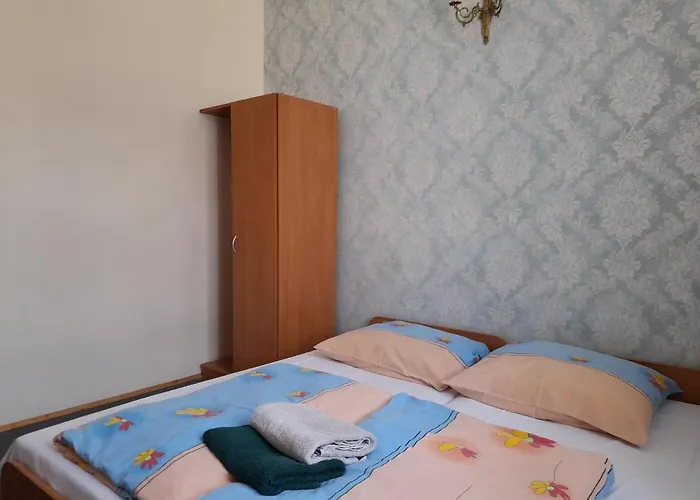 Krakow Hostel بيت شباب كراكوفيا